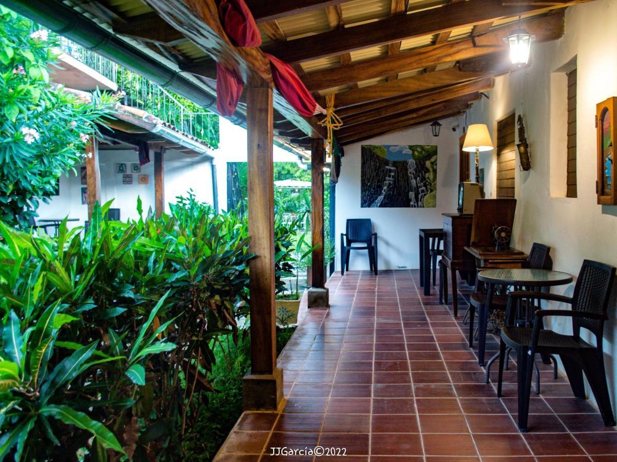 Hostal Koltin Suchitoto Exteriér fotografie